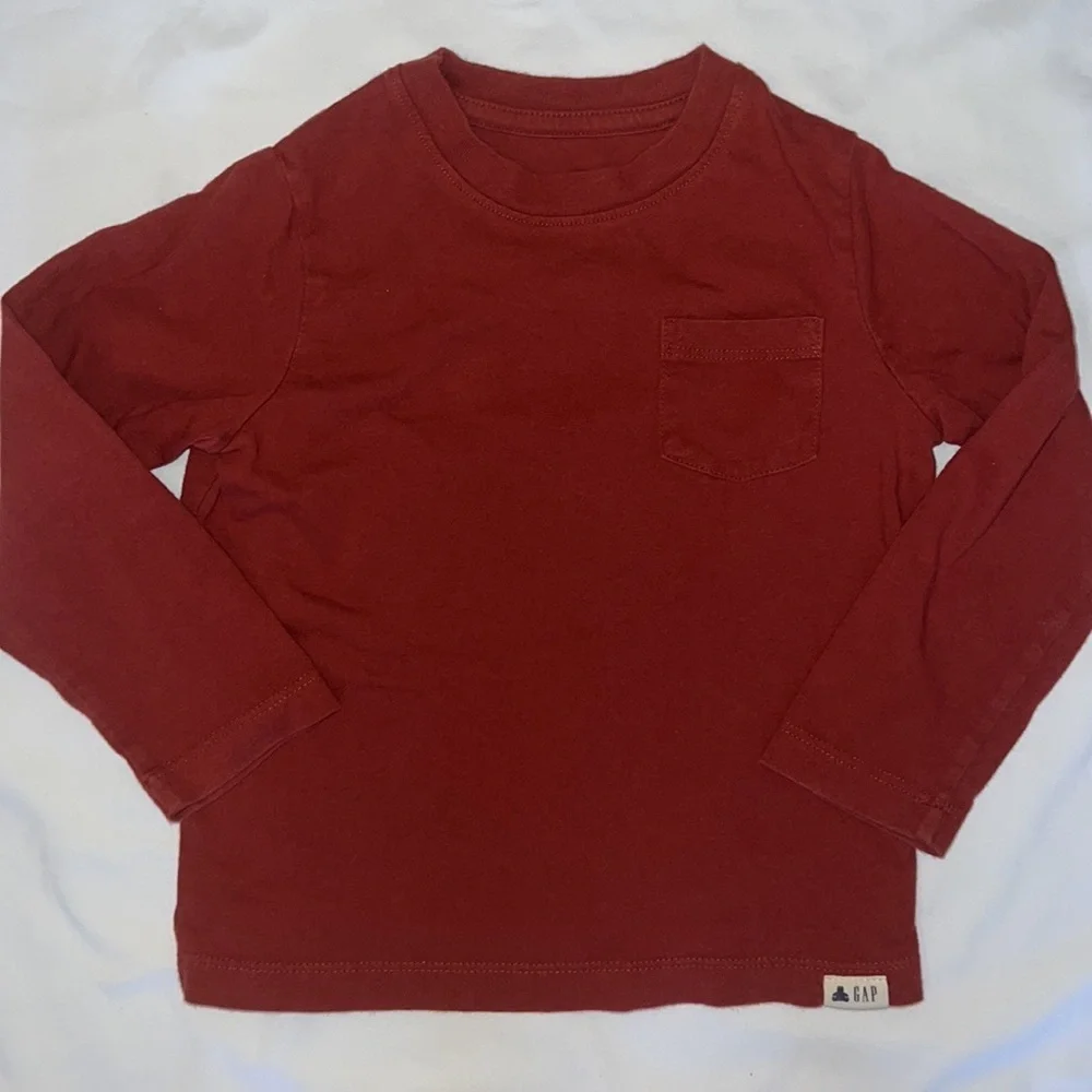 Gap Kids Burnt Red Long Sleeve Soft‎ Shirt Boys Size 5